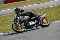 donington-no-limits-trackday;donington-park-photographs;donington-trackday-photographs;no-limits-trackdays;peter-wileman-photography;trackday-digital-images;trackday-photos